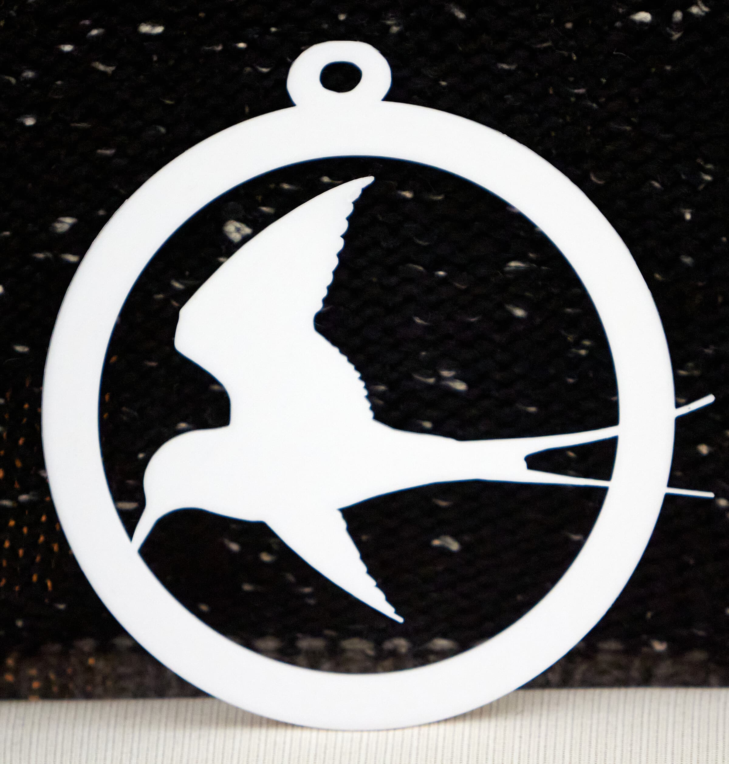 Kría bird window art